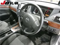 Nissan SYLPHY лот № 1805 оценка 3.5  с аукциона в Японии 2