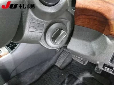 Nissan SYLPHY  с аукциона в Японии