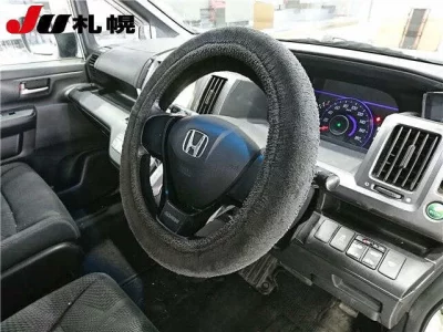 Honda STEP WAGON  с аукциона в Японии