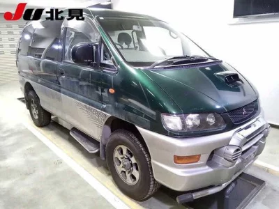 Mitsubishi DELICA