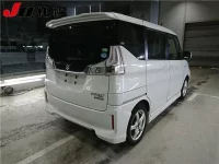 Suzuki SOLIO лот № 79 оценка R  с аукциона в Японии 1