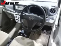 Daihatsu MIRA E S лот № 9001 оценка 3.5  с аукциона в Японии 2