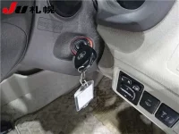 Toyota COROLLA AXIO лот № 87 оценка 3  с аукциона в Японии 3