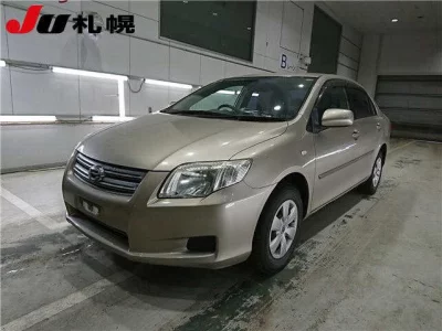 Toyota COROLLA AXIO  с аукциона в Японии
