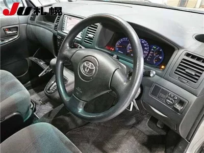 Toyota COROLLA SPACIO