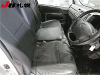 Toyota HIACE VAN лот № 96 оценка R  с аукциона в Японии 4