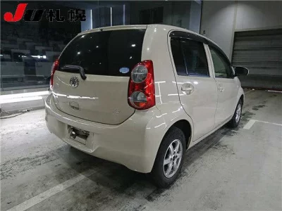 Toyota PASSO  с аукциона в Японии