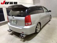Toyota WISH лот № 9214 оценка 3  с аукциона в Японии 4