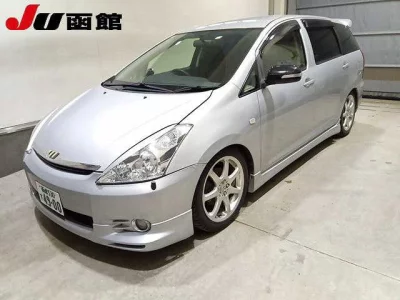 Toyota WISH  с аукциона в Японии