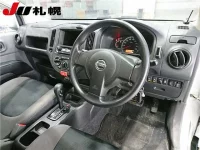 Nissan AD лот № 1051 оценка R  с аукциона в Японии 2