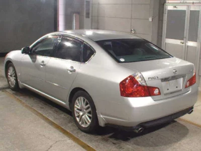 Nissan FUGA