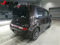 Nissan CUBE лот № 70 оценка R  с аукциона в Японии 1