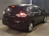 Nissan X-TRAIL лот № 8134 оценка 4  с аукциона в Японии 4