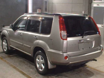Nissan X-TRAIL  с аукциона в Японии
