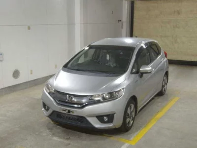 Honda FIT  с аукциона в Японии