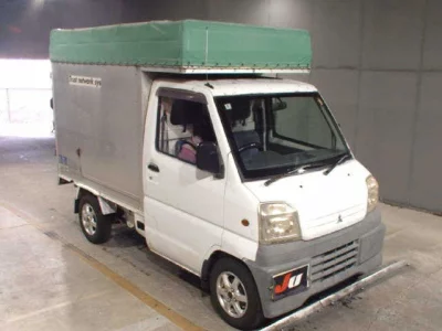 Mitsubishi MINICAB TRUCK