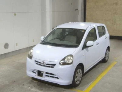Daihatsu MIRA E S