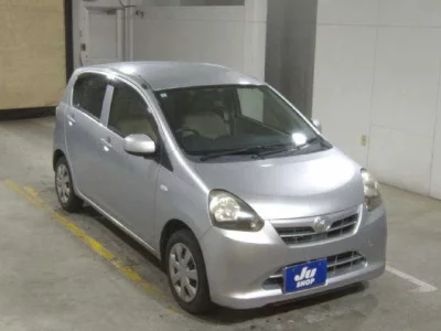 Daihatsu MIRA E S