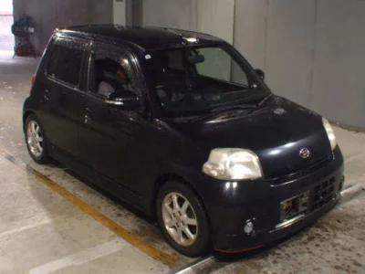 Daihatsu Esse