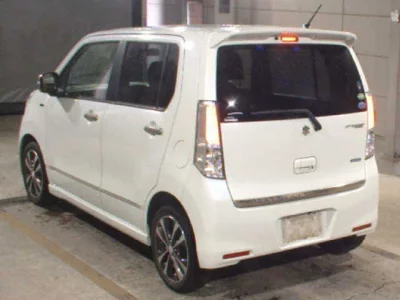 Suzuki WAGON R  с аукциона в Японии
