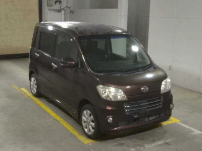 Daihatsu TANTO EXE