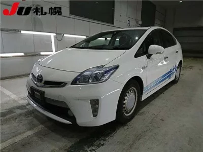 Toyota PRIUS PHV