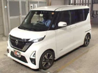 Nissan ROOX лот № 3004 оценка 4.5  с аукциона в Японии 3