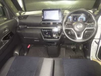 Nissan ROOX лот № 3004 оценка 4.5  с аукциона в Японии 2