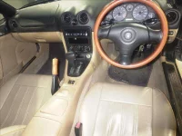 Mazda ROADSTER лот № 8266 оценка R  с аукциона в Японии 2