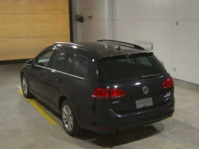 Volkswagen GOLF VARIANT