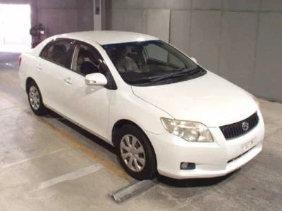 Toyota COROLLA AXIO  с аукциона в Японии