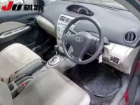 Toyota BELTA лот № 8093 оценка 3.5  с аукциона в Японии 2