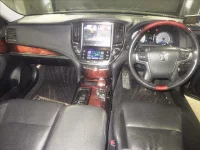 Toyota CROWN лот № 3042 оценка 3.5  с аукциона в Японии 2