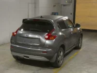 Nissan JUKE лот № 4172 оценка 3.5  с аукциона в Японии 4
