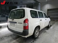 Toyota SUCCEED лот № 1092 оценка 3.5  с аукциона в Японии 1