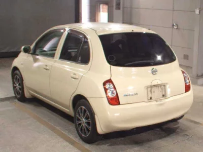 Nissan MARCH  с аукциона в Японии