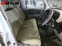 Nissan CUBE лот № 3112 оценка -  с аукциона в Японии 4