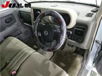 Nissan CUBE лот № 3112 оценка -  с аукциона в Японии 2