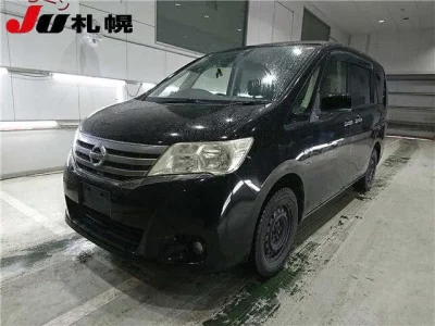 Nissan SERENA  с аукциона в Японии