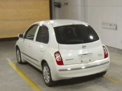 Nissan MARCH  с аукциона в Японии