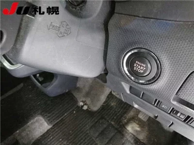 Mitsubishi DELICA D2