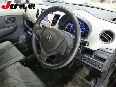 Suzuki WAGON R  с аукциона в Японии