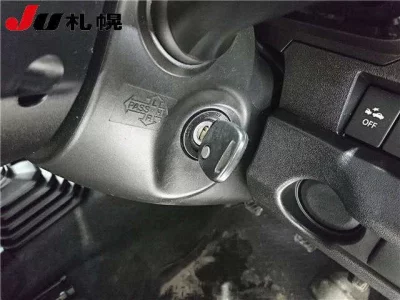 Suzuki JIMNY  с аукциона в Японии