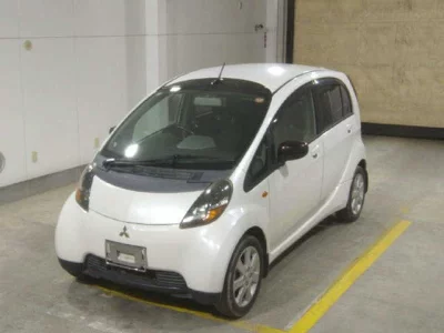Mitsubishi I  с аукциона в Японии