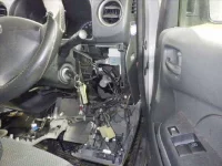 Nissan CARAVAN VAN лот № 4712 оценка 3  с аукциона в Японии 6