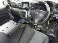 Nissan CARAVAN VAN лот № 4712 оценка 3  с аукциона в Японии 2