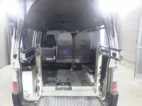 Nissan CARAVAN VAN лот № 8356 оценка 3  с аукциона в Японии 6