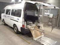 Nissan CARAVAN VAN лот № 8356 оценка 3  с аукциона в Японии 1