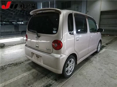 Daihatsu MOVE LATTE