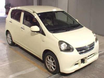 Daihatsu MIRA E S